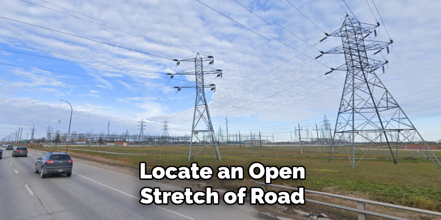 Locate an Open
Stretch of Road