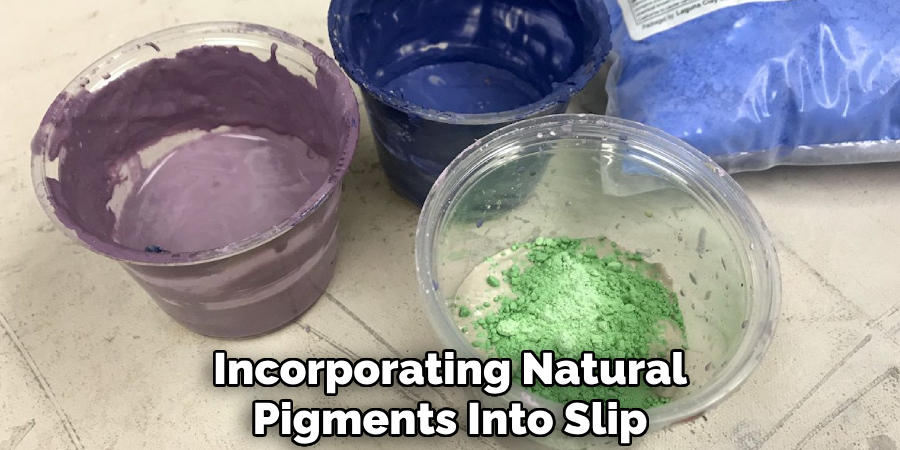 Incorporating Natural
Pigments Into Slip