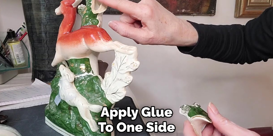 Apply Glue
To One Side