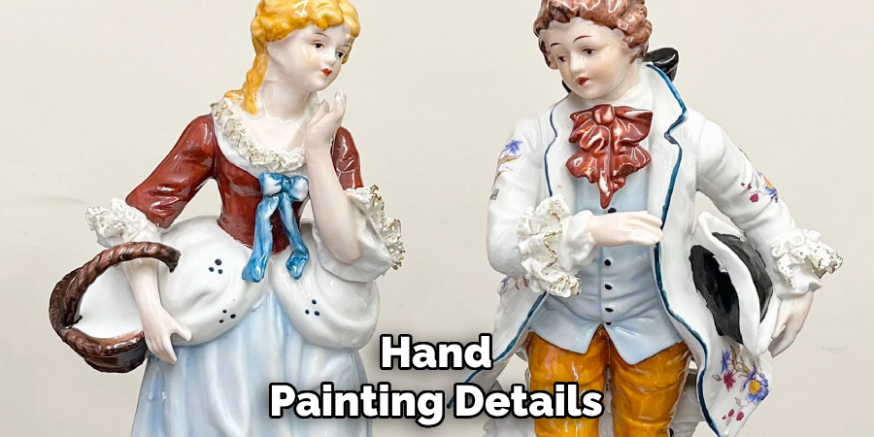Hand
Painting Details