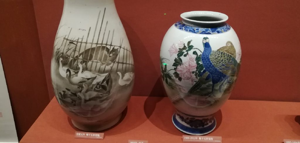How to Draw on Ceramics