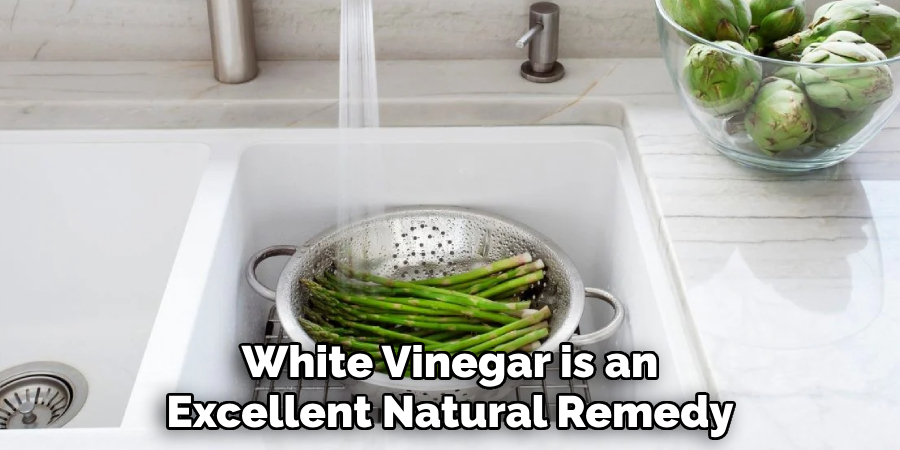 White Vinegar is an
Excellent Natural Remedy