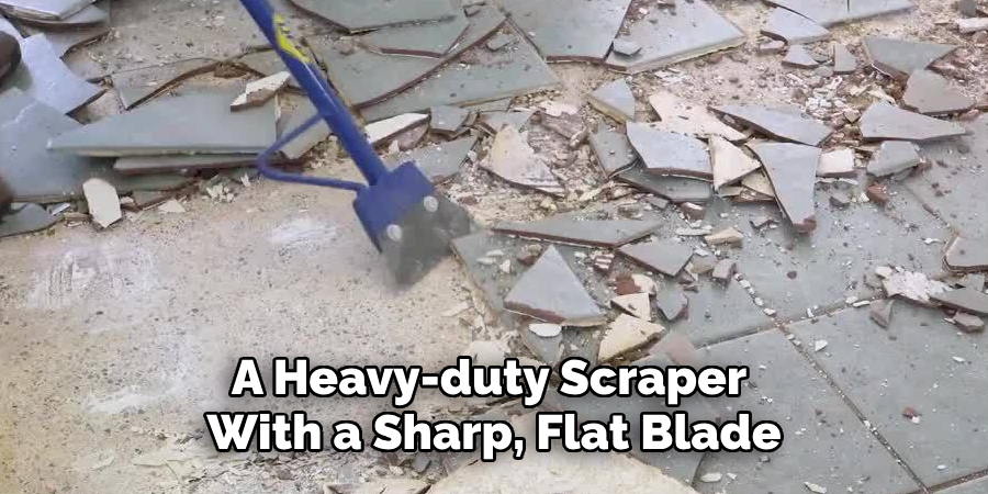 A Heavy-duty Scraper With a Sharp, Flat Blade