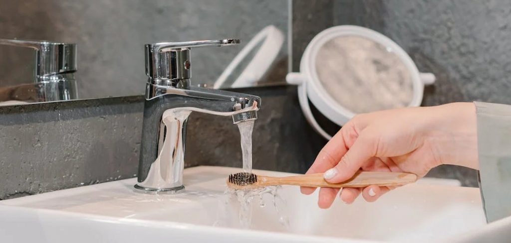 How Do You Remove Rust From a Ceramic Sink