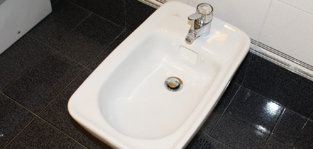 How to Repair Ceramic Bidet