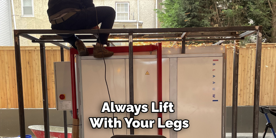 Always Lift With Your Legs