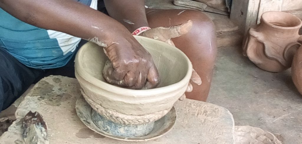 How to Cut a Clay Pot